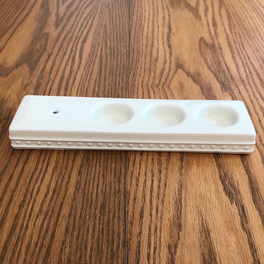 Nora Fleming Retired Pearl Dot Tealight Holder - Picture 6 of 9